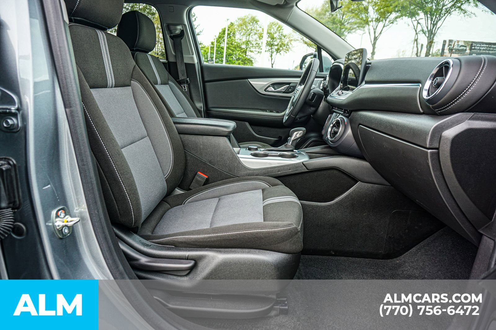 Used 2025 Chevrolet Blazer LT image 23