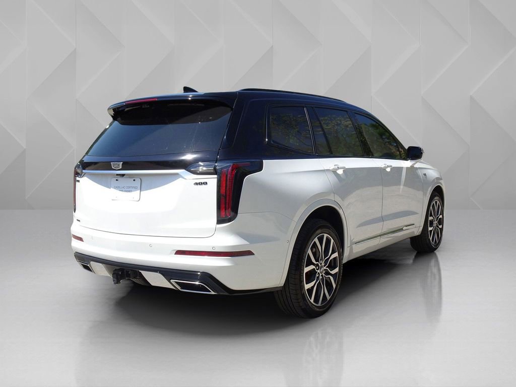 Certified 2022 Cadillac XT6 Sport w/ Technology Package AWD/4WD image 5