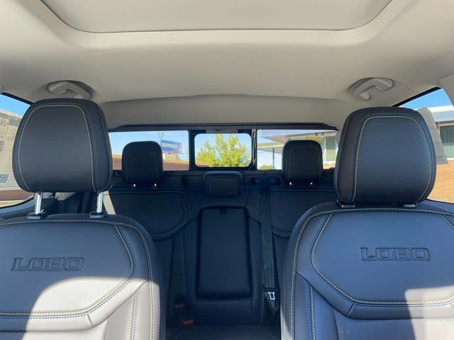 New 2025 Ford Maverick Lobo image 33