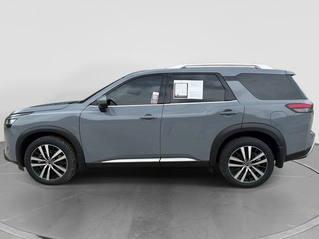 Used 2023 Nissan Pathfinder Platinum AWD/4WD image 7