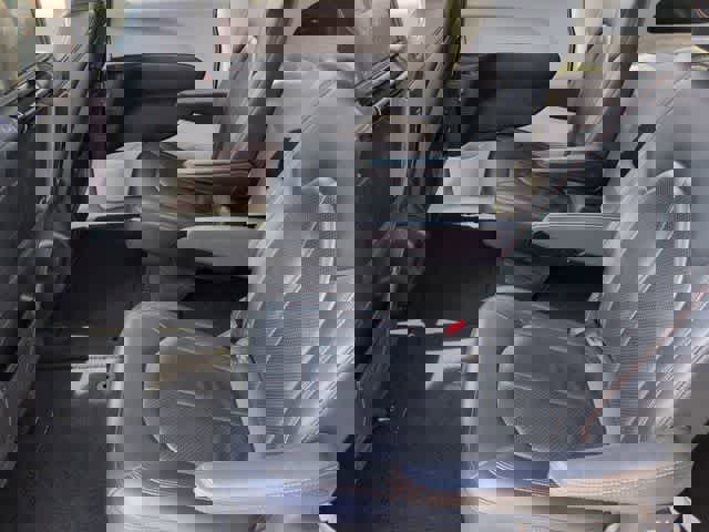 Used 2018 Chrysler Pacifica Touring-L Plus image 19