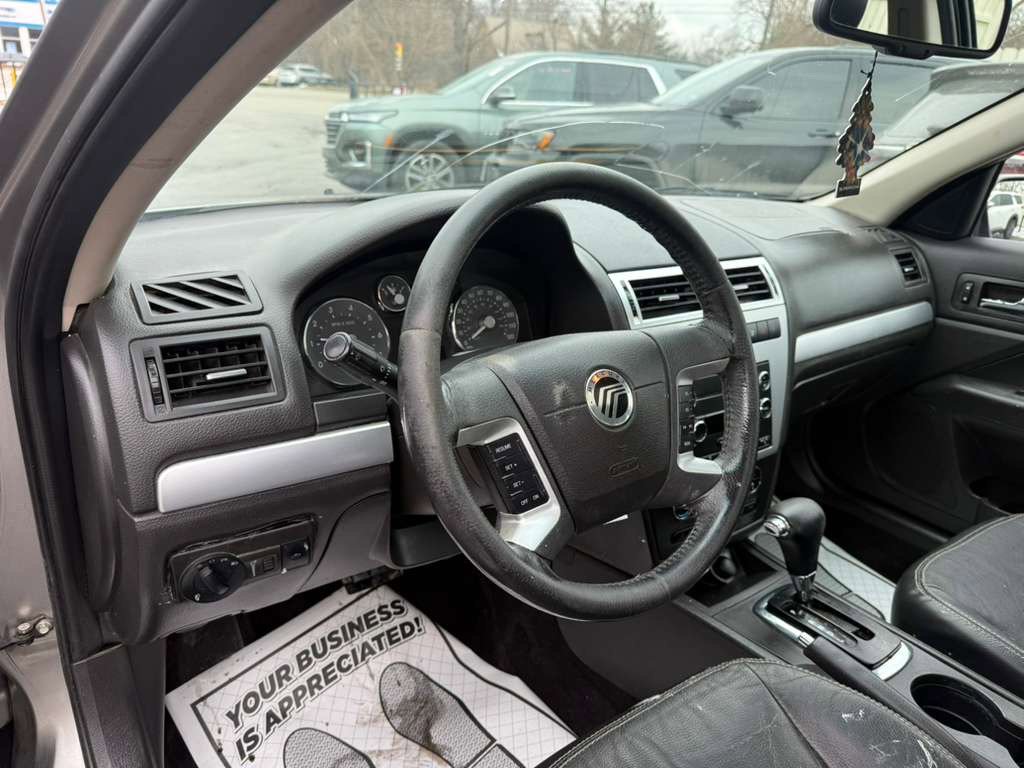 Used 2008 Mercury Milan Premier image 12