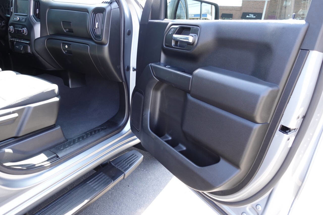 Used 2023 Chevrolet Silverado 1500 Custom w/ LPO, Dark Essentials Package image 32