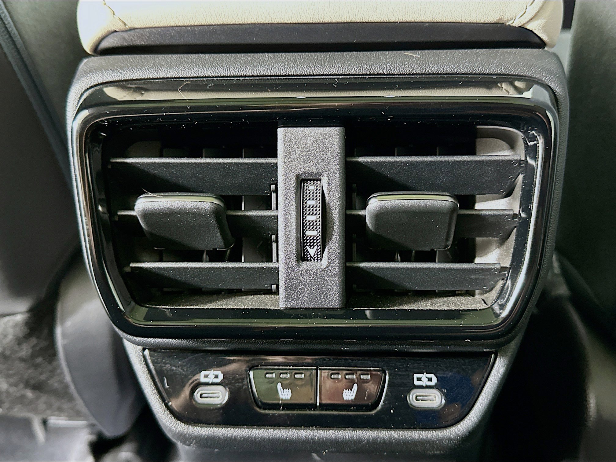 Used 2023 Lexus RZ 450e Premium w/ Accessory Package (Z1) image 26