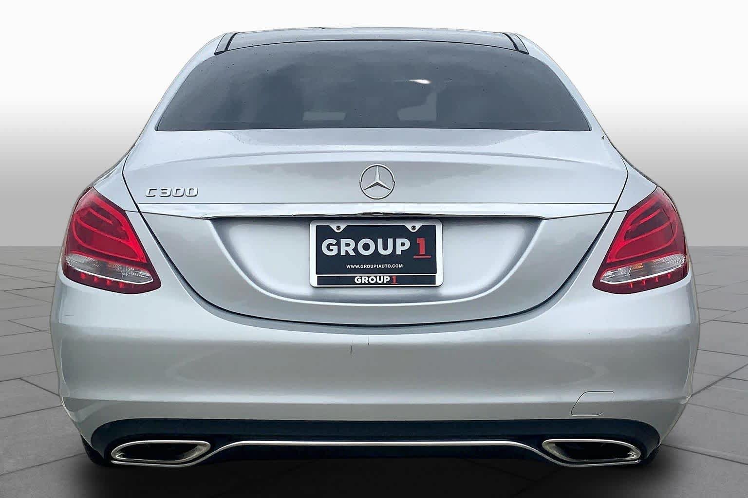 Used 2018 Mercedes-Benz C 300 Sedan image 8