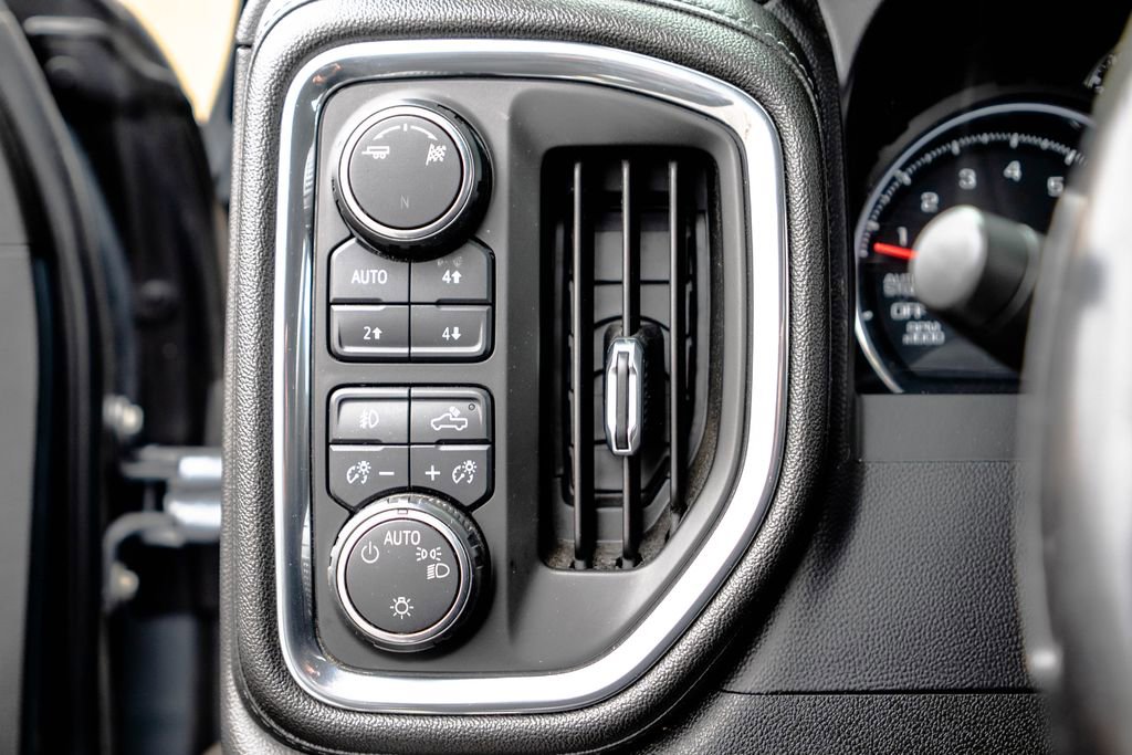 Certified 2019 Chevrolet Silverado 1500 RST w/ All-Star Edition AWD/4WD image 23