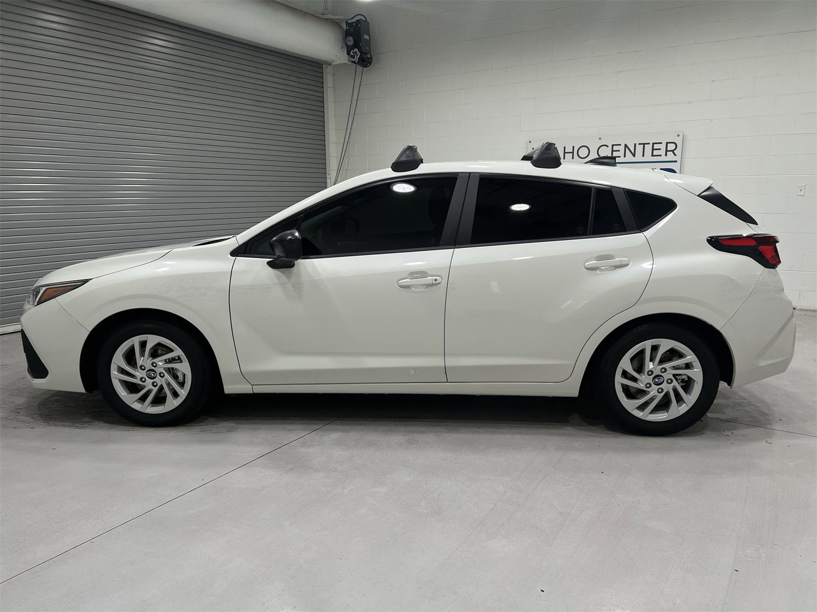 Certified 2024 Subaru Impreza 2.0i image 5