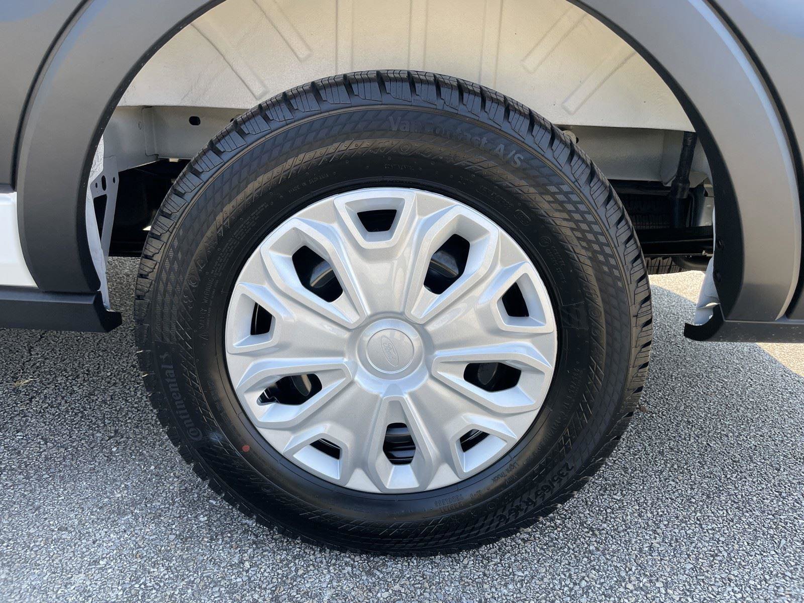 New 2025 Ford Transit 350 XLT image 39