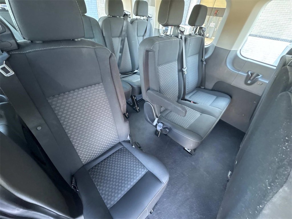 Used 2023 Ford Transit 350 XLT image 17