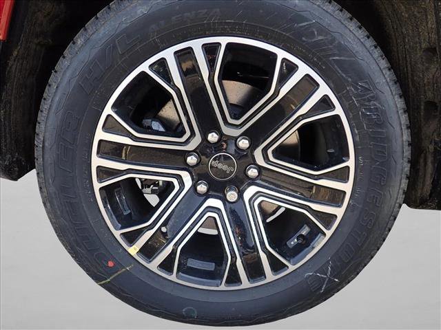 New 2026 Jeep Grand Wagoneer 4WD w/ Premium Group I image 7