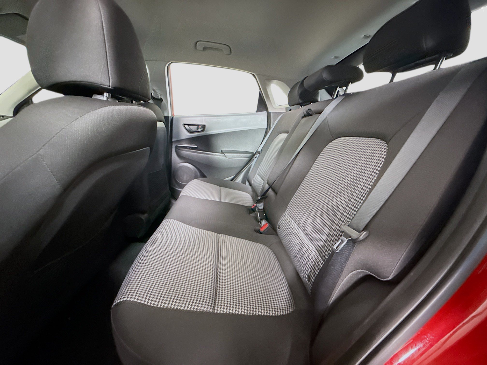 Used 2020 Hyundai Kona SE FWD image 24