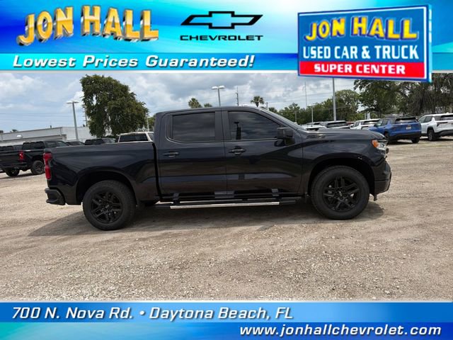 Used 2024 Chevrolet Silverado 1500 RST AWD/4WD image 16