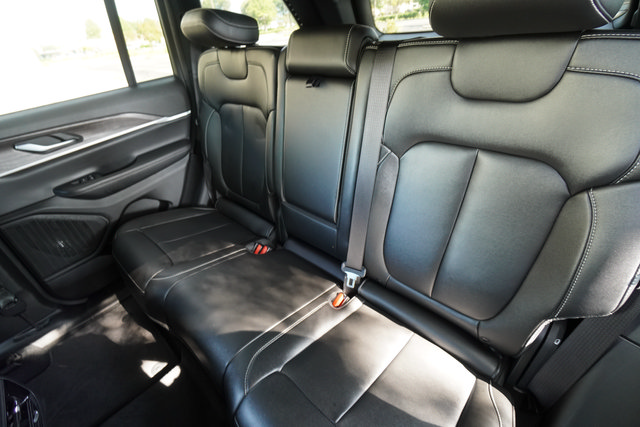 Used 2021 Hyundai Palisade Limited AWD/4WD image 22