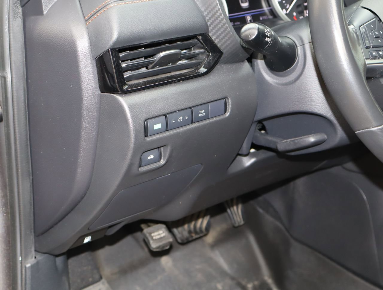 Used 2021 Nissan Sentra SR w/ Trunk Package image 21