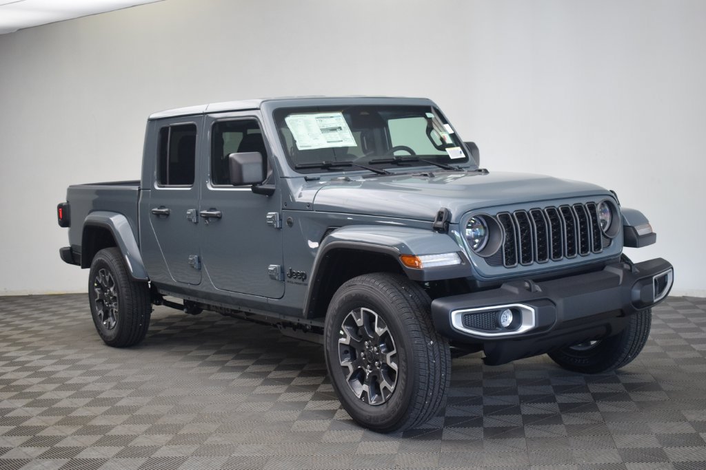 New 2026 Jeep Gladiator Sport AWD/4WD image 2