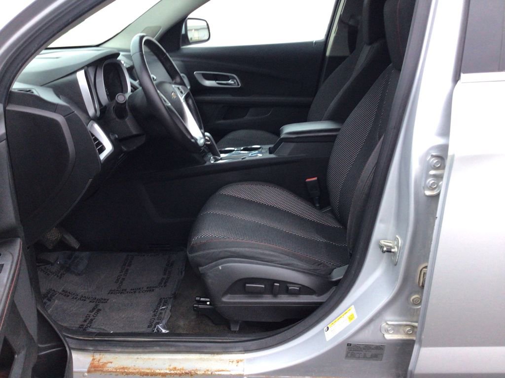 Used 2010 Chevrolet Equinox LT w/ Vehicle Interface Package image 9