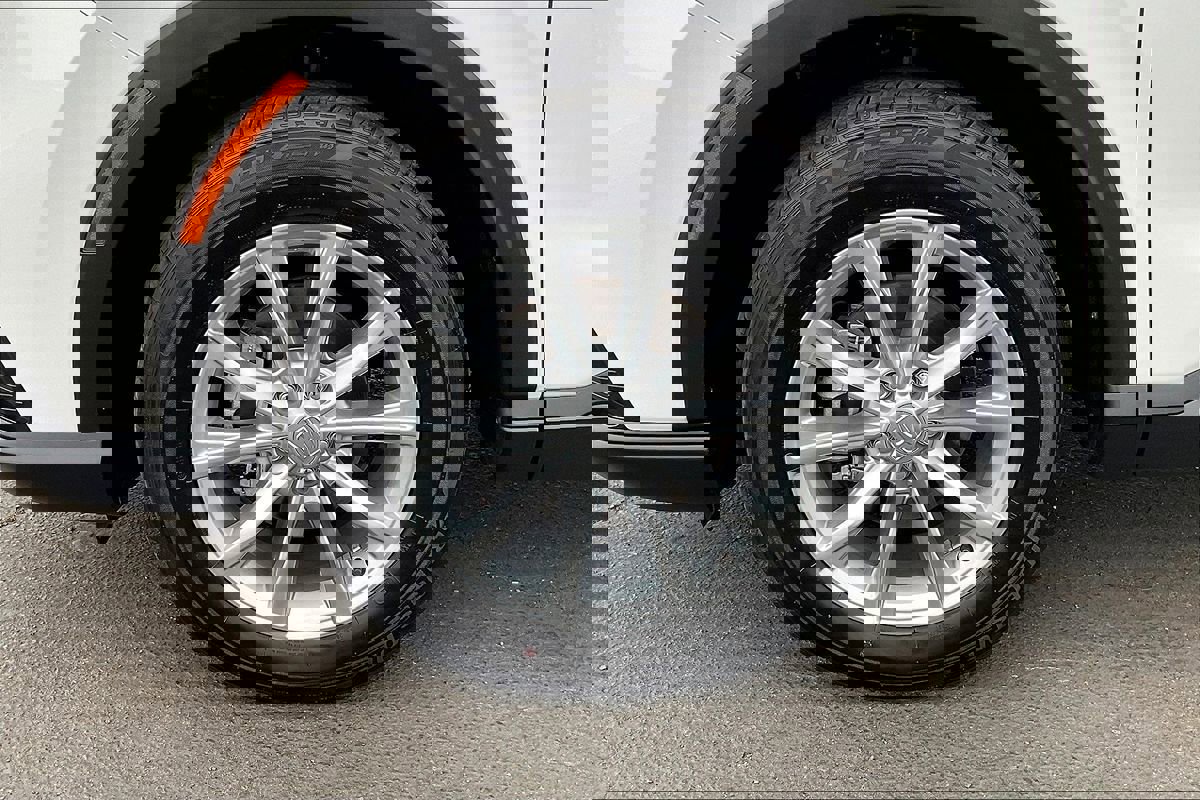Used 2024 Honda CR-V EX image 9