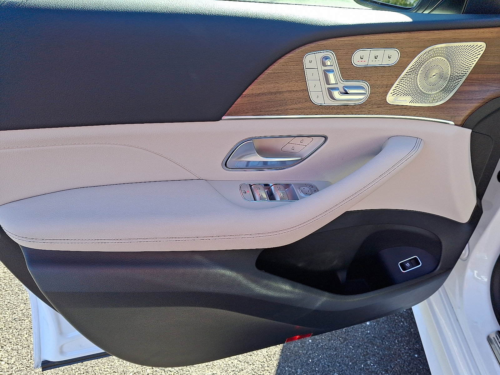 Certified 2026 Mercedes-Benz GLE 350 4MATIC image 12