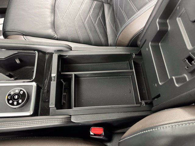 Used 2023 Nissan Pathfinder Platinum w/ Cargo Package AWD/4WD image 31