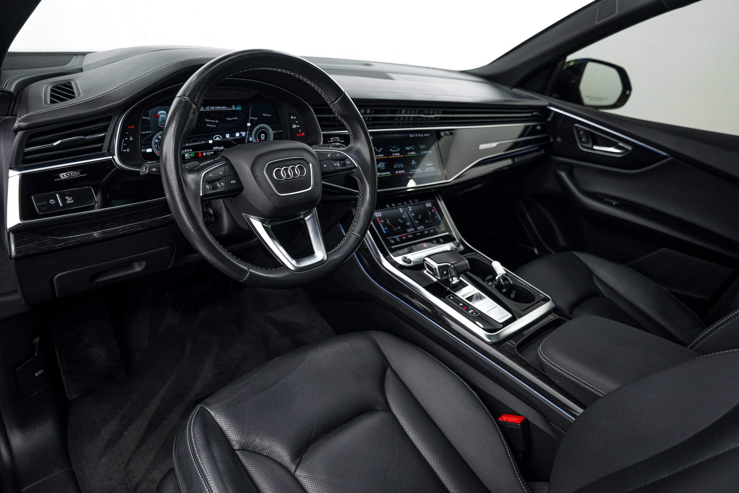Used 2021 Audi Q8 Prestige AWD/4WD image 9
