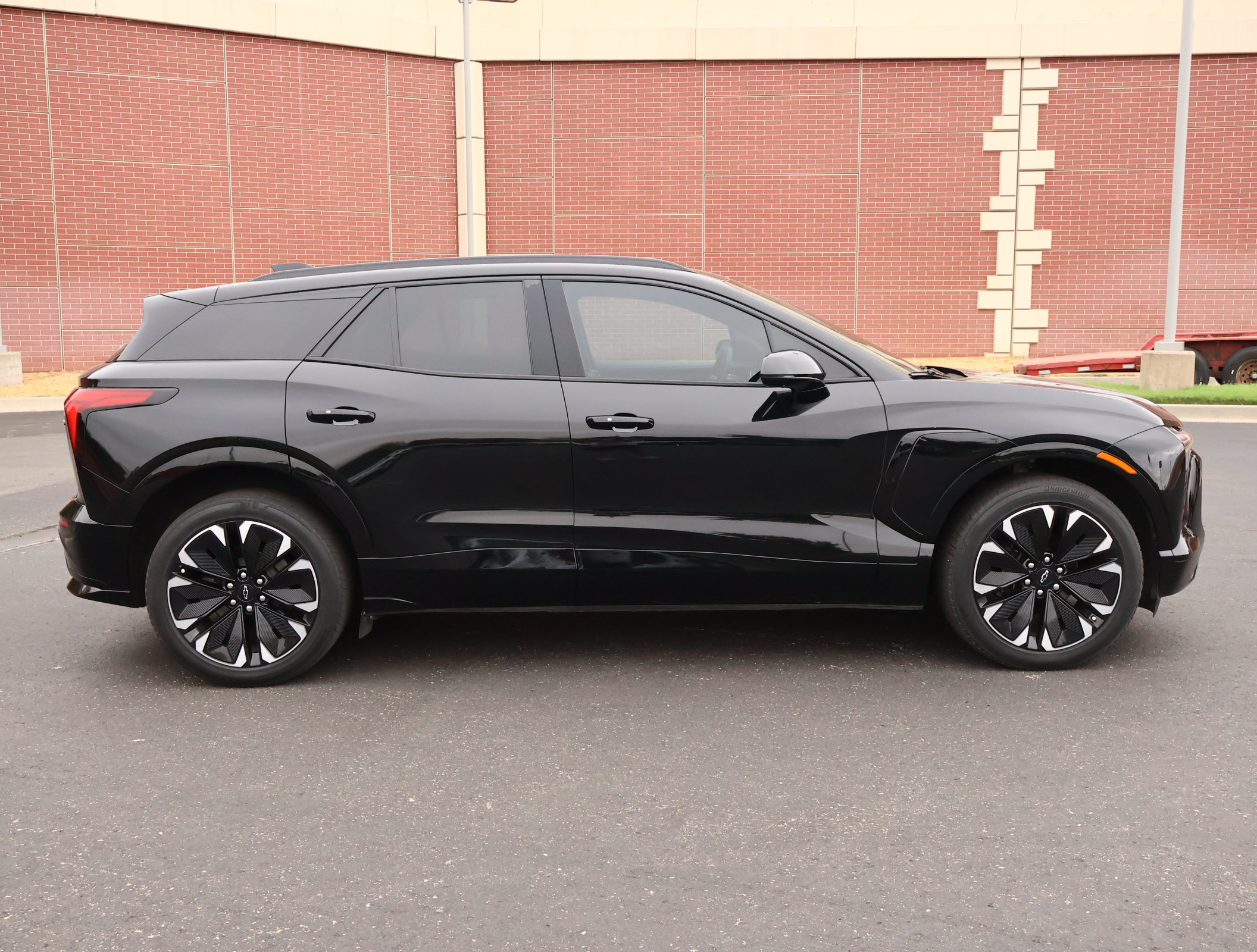 Used 2024 Chevrolet Blazer EV RS AWD/4WD image 34