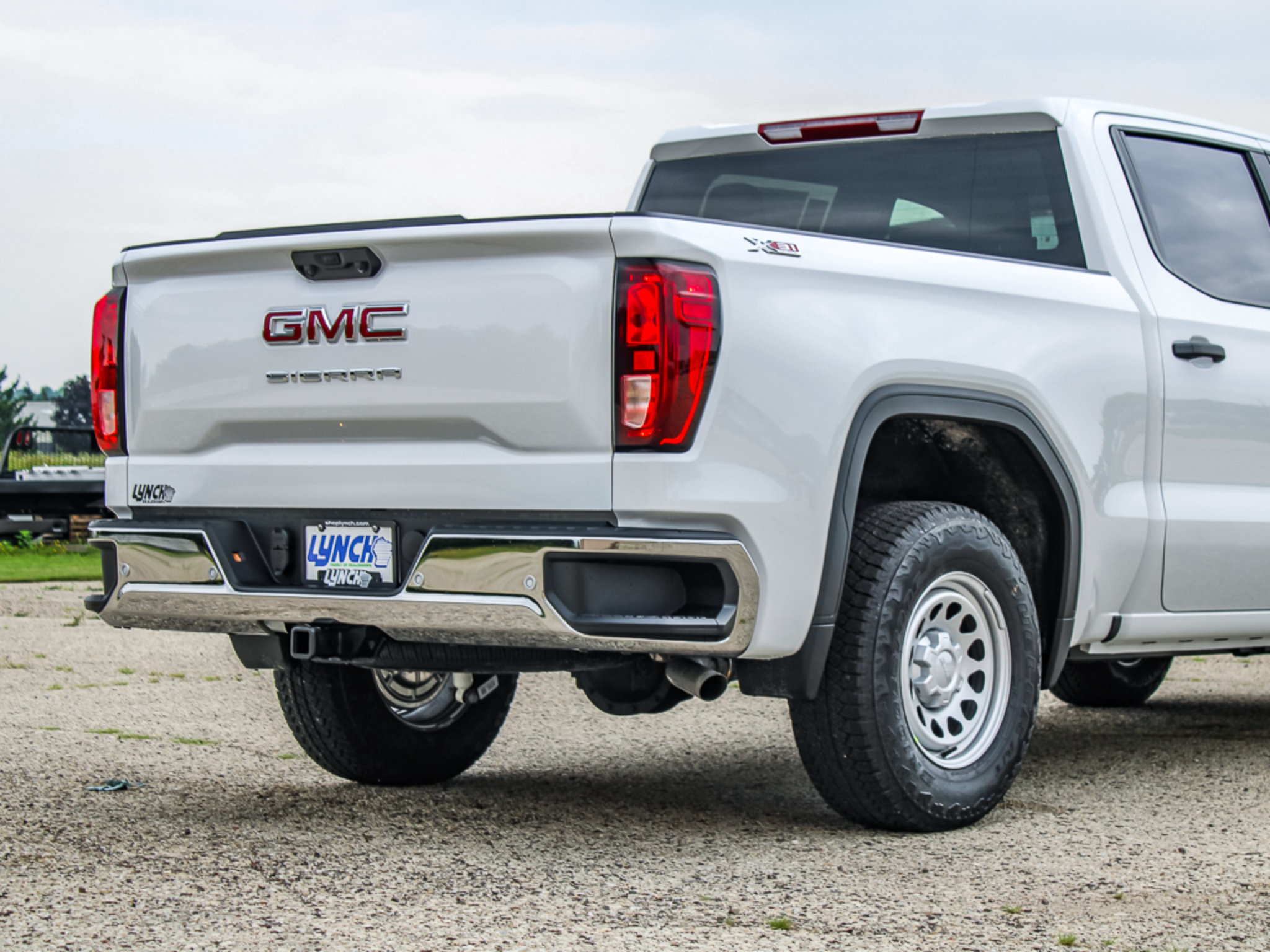 New 2026 GMC Sierra 1500 Pro w/ Pro Value Package AWD/4WD image 8