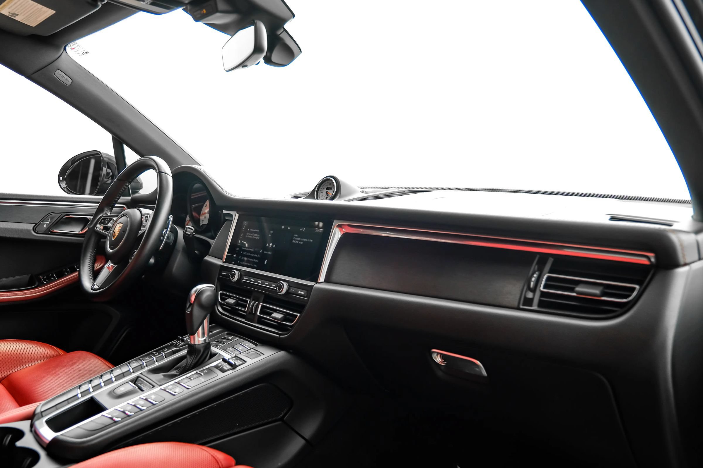 Used 2021 Porsche Macan GTS AWD/4WD image 9