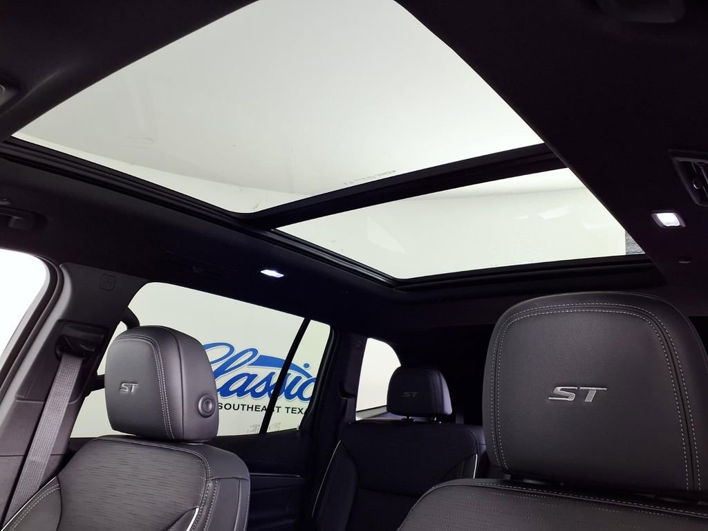 New 2026 Buick Enclave Sport Touring w/ Power Package image 14