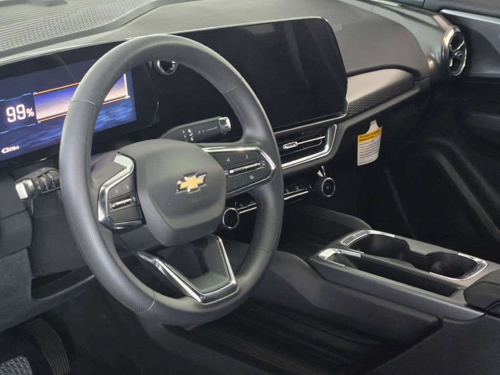 New 2026 Chevrolet Equinox EV LT FWD image 22