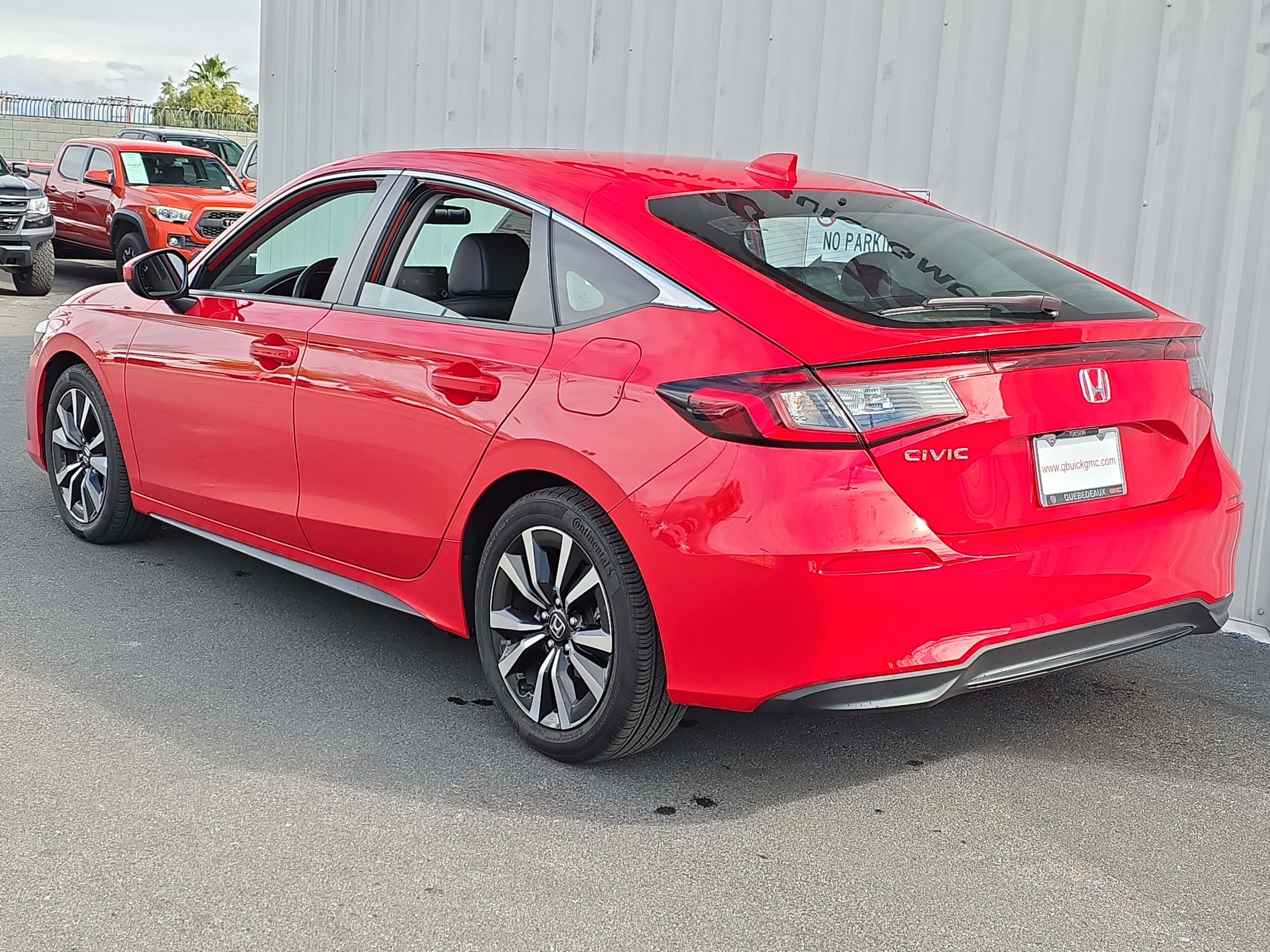 Used 2024 Honda Civic EX-L image 5