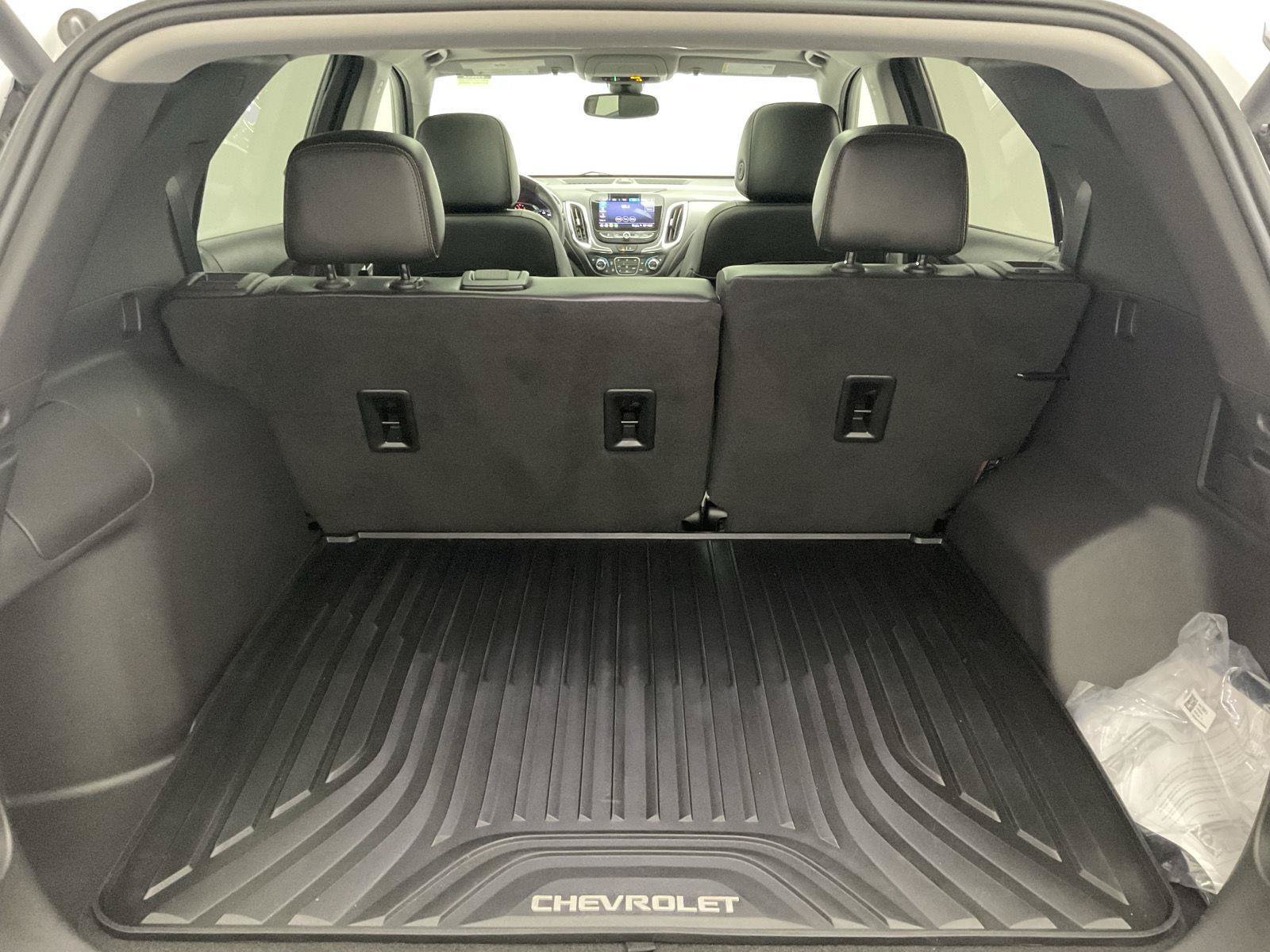 Used 2022 Chevrolet Equinox Premier AWD/4WD image 31