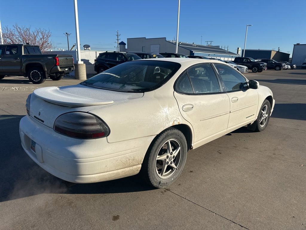 Used 2003 Pontiac Grand Prix SE video 2