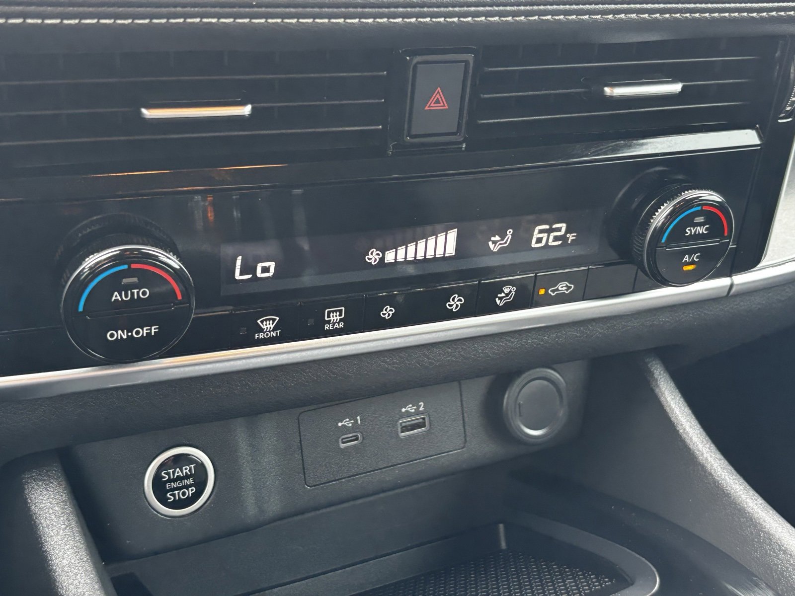 Used 2021 Nissan Rogue SV image 23