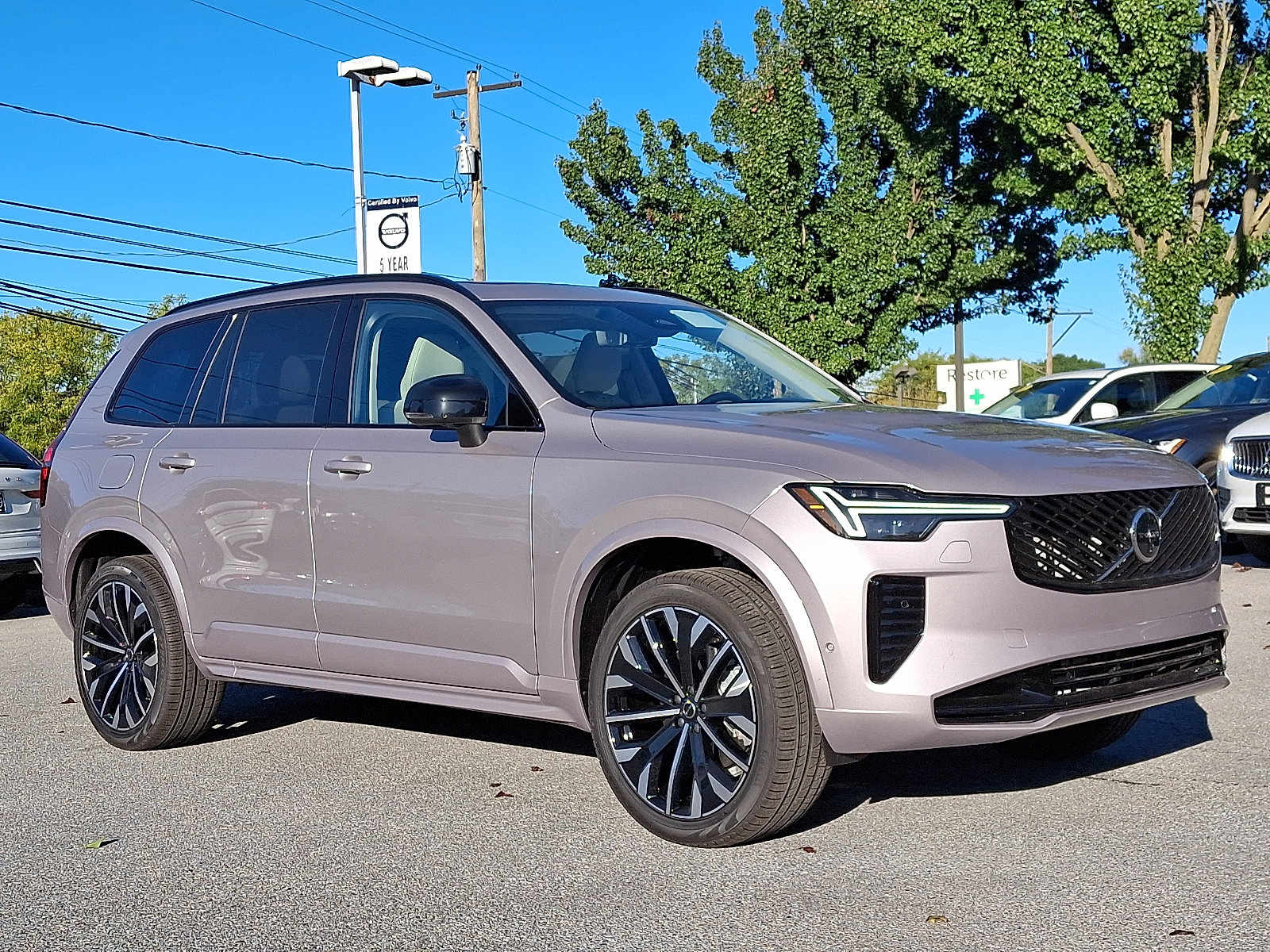 New 2026 Volvo XC90 B6 Ultra w/ Protection Package Premier image 1