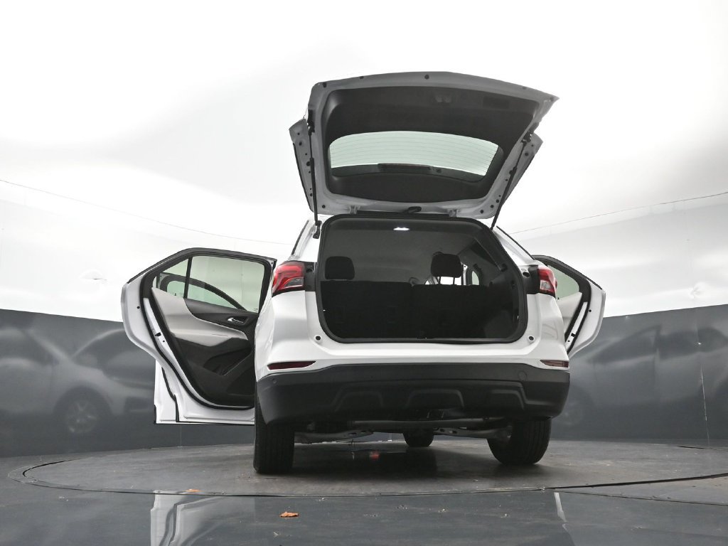 Used 2024 Chevrolet Equinox LS w/ LS Convenience Package FWD image 33