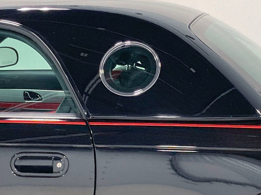 Used 2003 Ford Thunderbird image 12