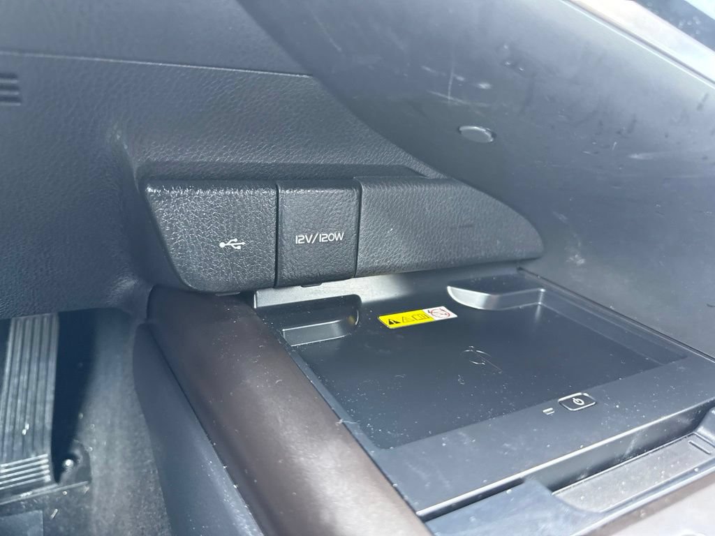 Used 2022 Toyota Camry XLE AWD/4WD image 26