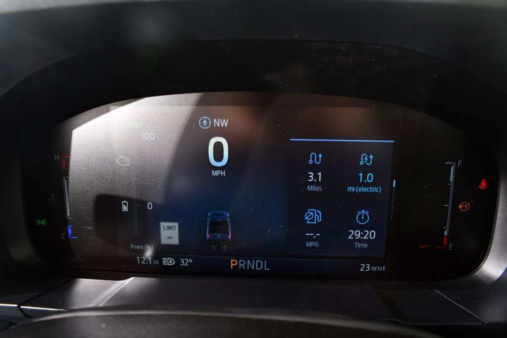 New 2026 Ford Maverick Lariat image 25