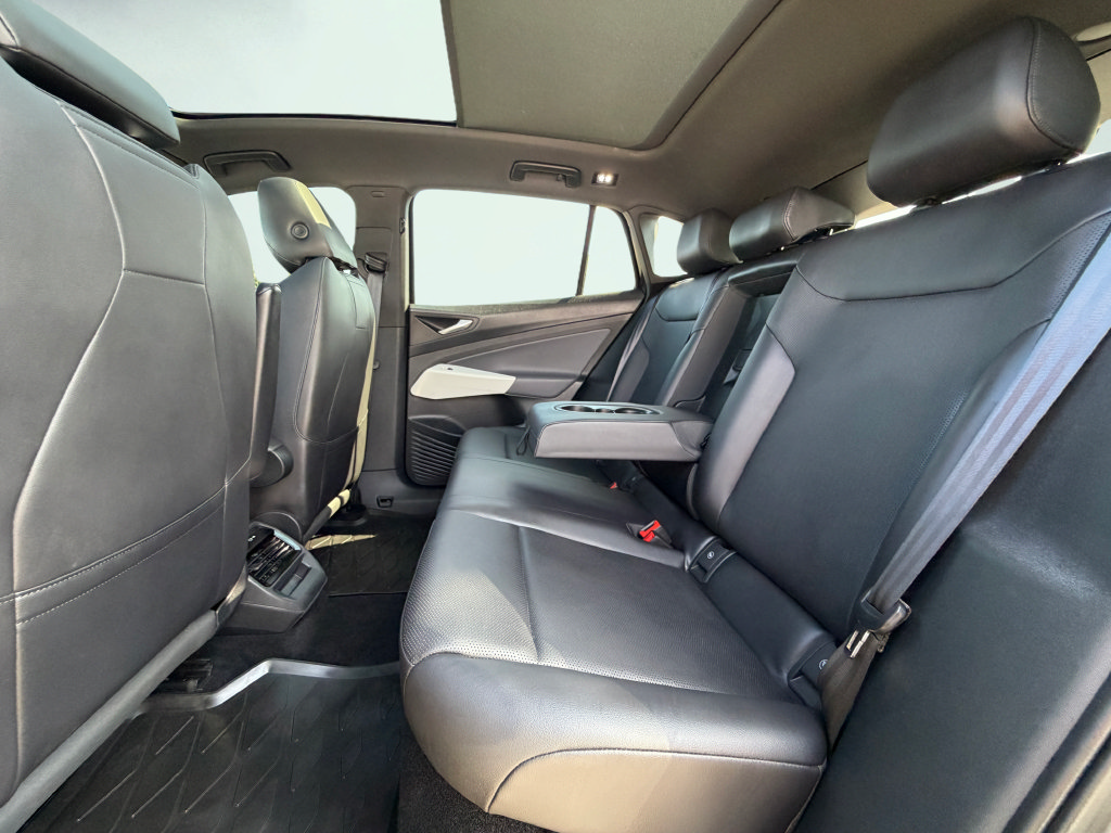 Used 2021 Volkswagen ID.4 1st Edition RWD image 33