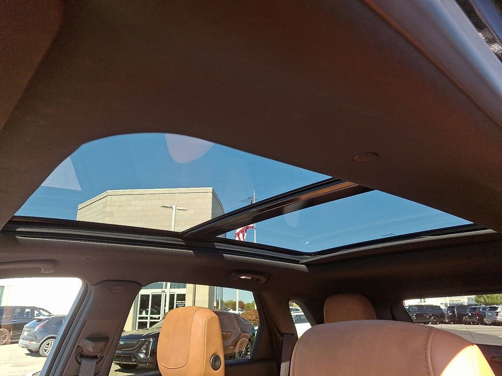 Certified 2025 Cadillac XT5 Premium Luxury w/ Technology Package image 15