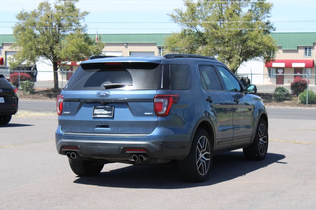 Used 2019 Ford Explorer Sport AWD/4WD image 5