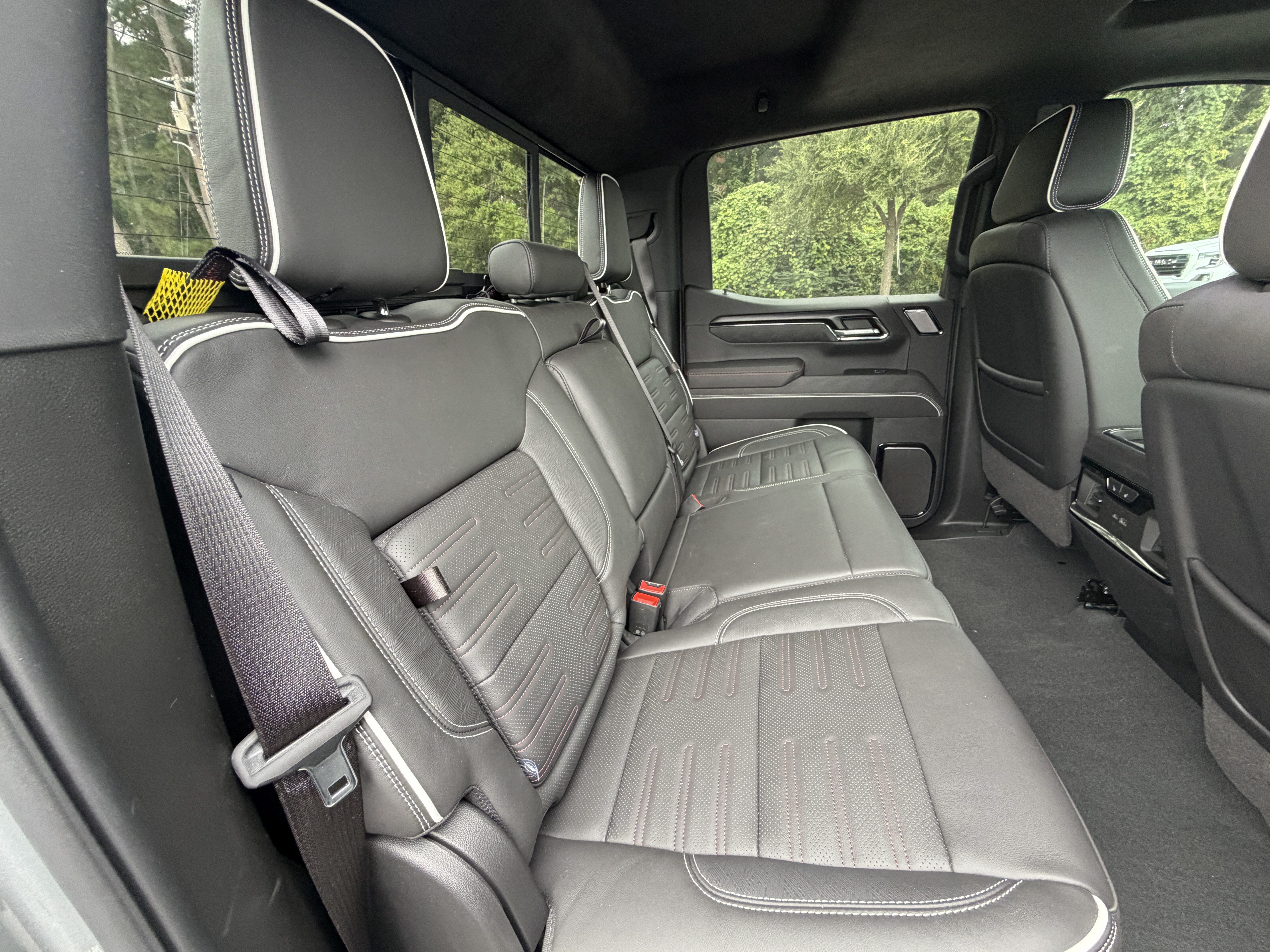 Used 2024 GMC Sierra 1500 AT4X w/ AT4X AEV Edition AWD/4WD image 11