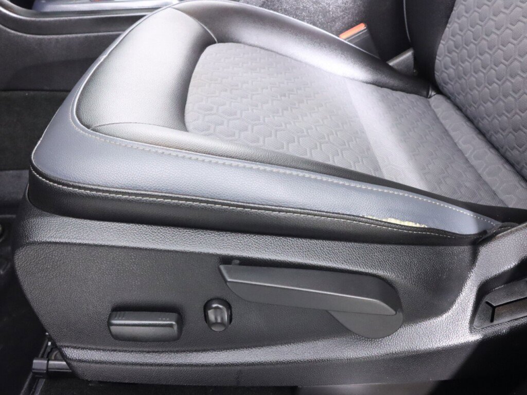 Used 2018 Chevrolet Colorado Z71 AWD/4WD image 28