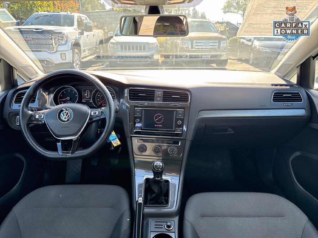 Used 2019 Volkswagen Golf S w/ Driver Assistance Package FWD image 15