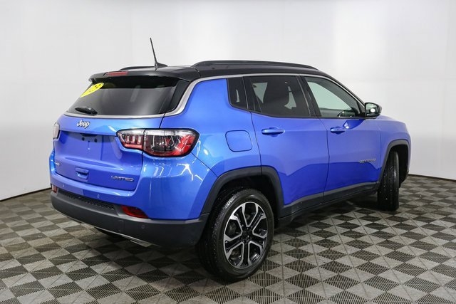 Used 2023 Jeep Compass Limited image 13