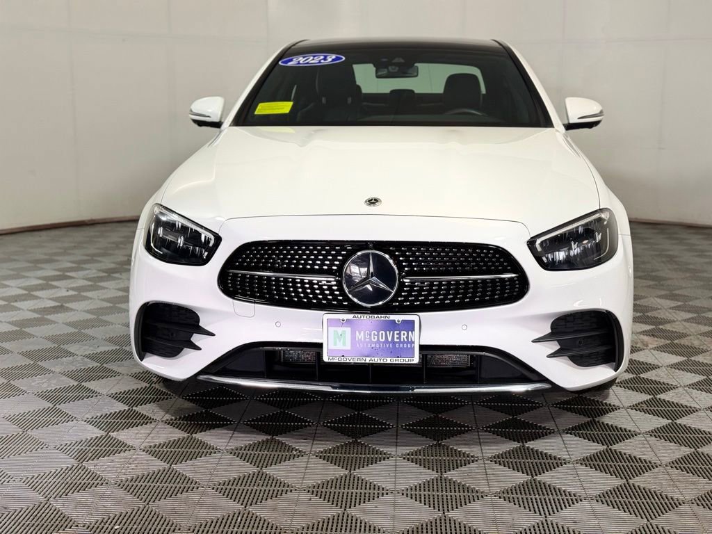 Used 2023 Mercedes-Benz E 350 4MATIC Sedan image 9