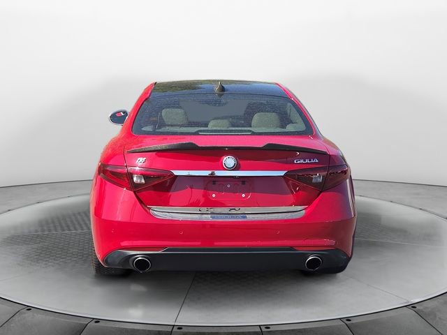 Used 2017 Alfa Romeo Giulia Ti w/ TI Lusso Light Wood Package RWD image 4