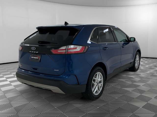 Used 2024 Ford Edge SEL AWD/4WD image 5