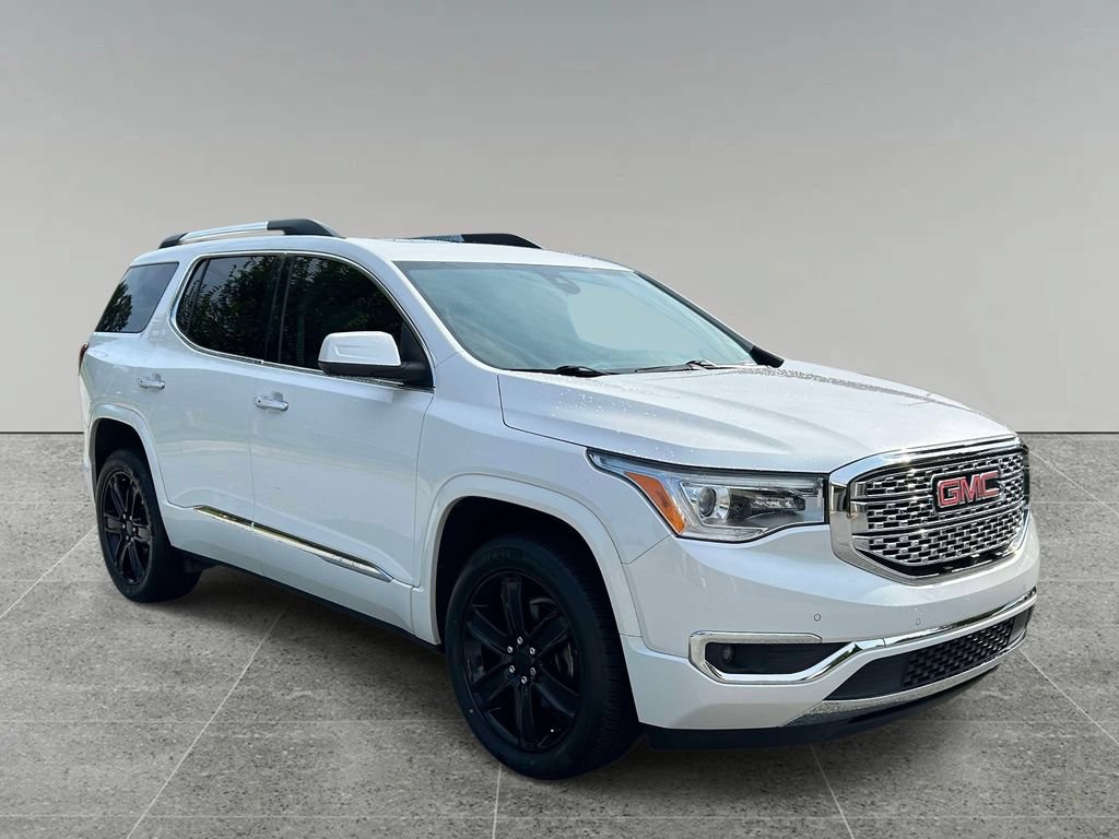 Used 2019 GMC Acadia Denali w/ Technology Package AWD/4WD image 7