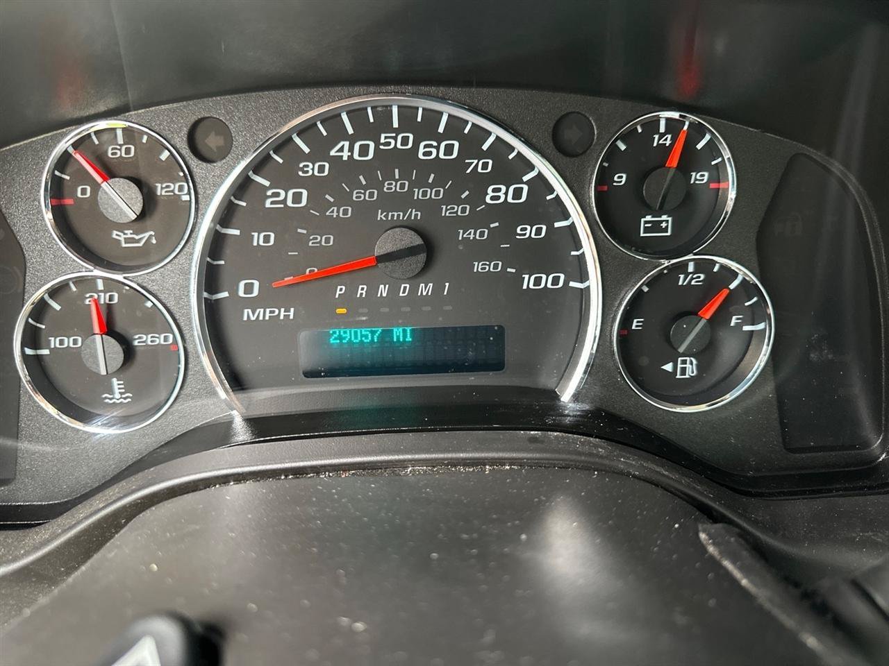 Used 2022 Chevrolet Express 3500 w/ Driver Convenience Package RWD image 15